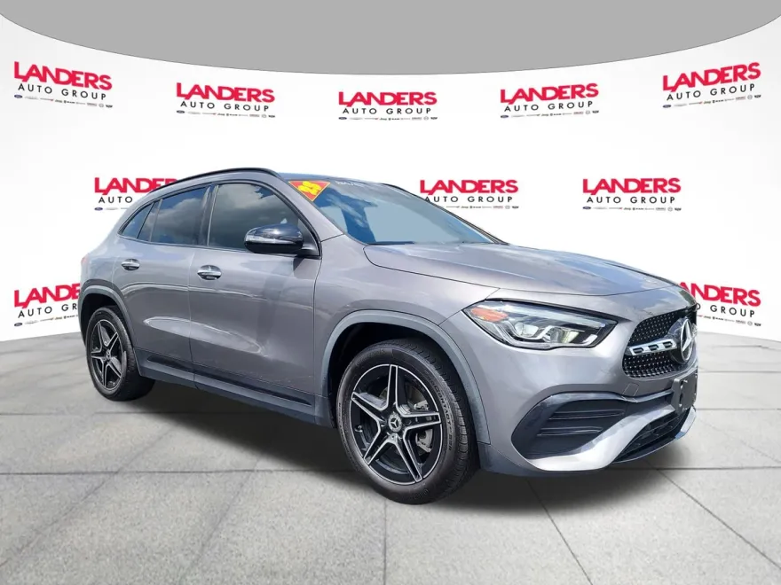2023 Mercedes Benz GLA 250 photo 1