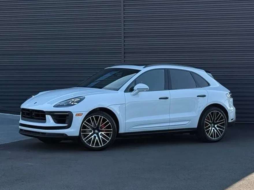 2025 Porsche Macan S photo 1