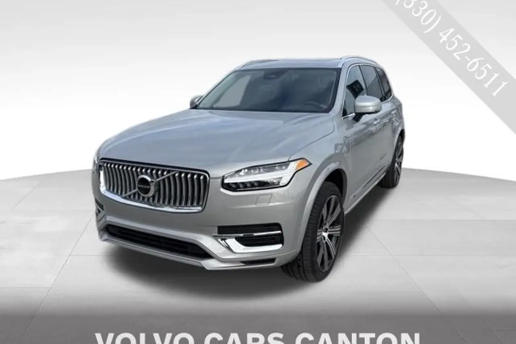2023 Volvo XC90 Recharge T8 Plus photo 1