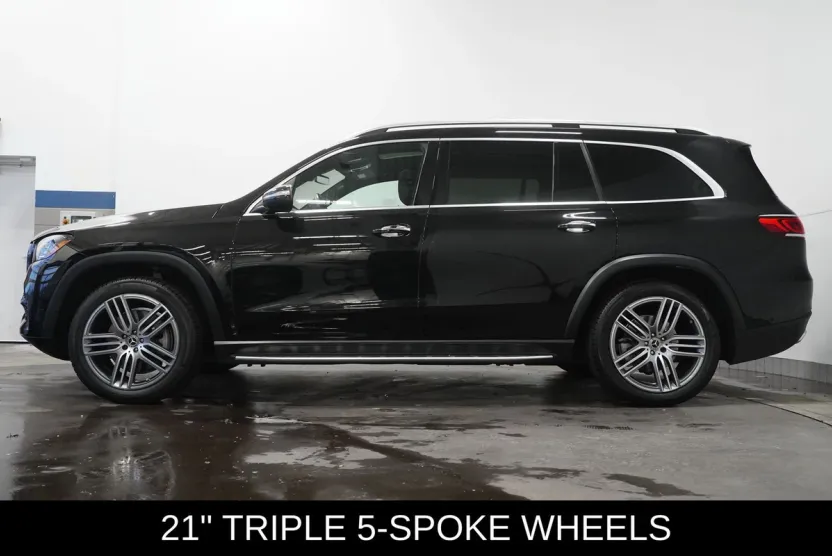 2022 Mercedes Benz GLS 450 4MATIC photo 1
