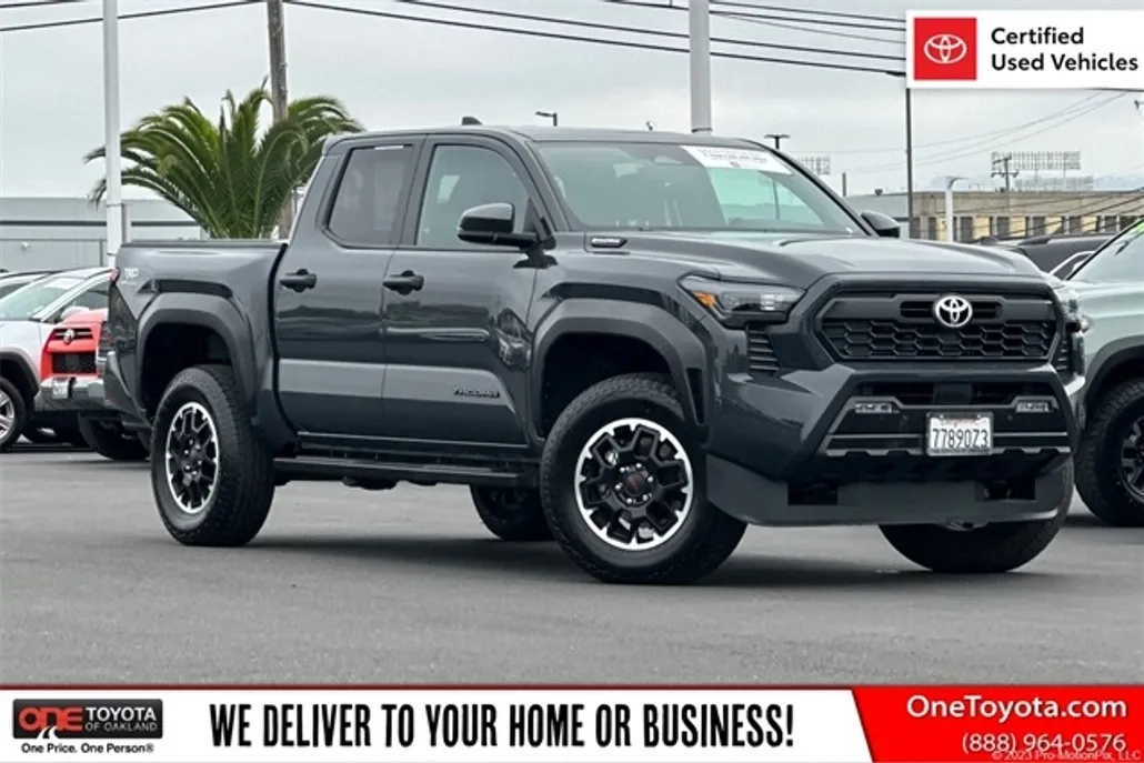 2024 Toyota Tacoma 4x4 TRD Sport photo 1