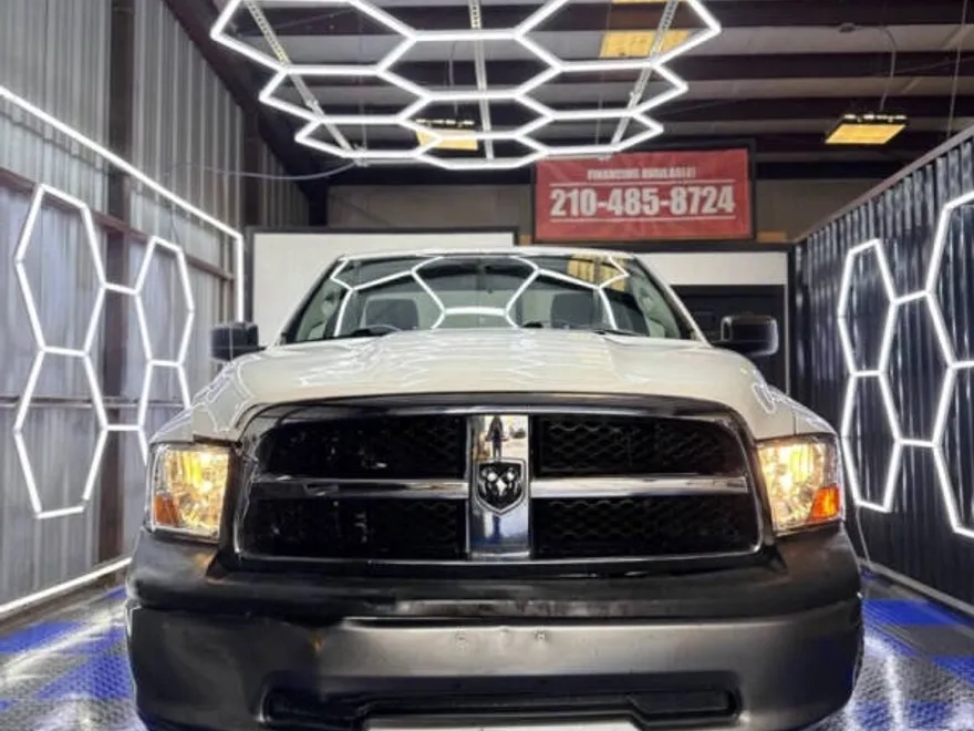 2009 Dodge Ram photo 1