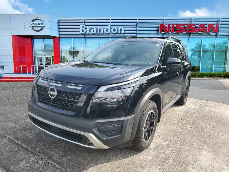 2023 Nissan Pathfinder Rock Creek photo 1