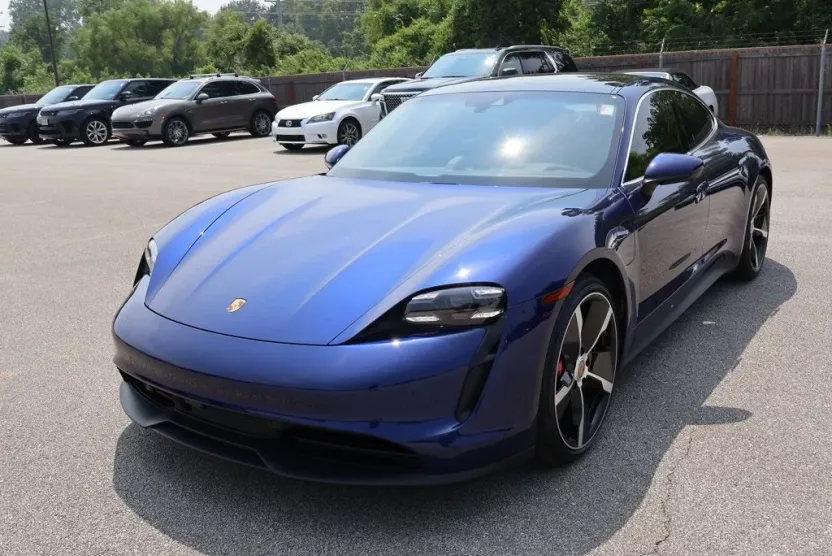 2021 Porsche Taycan 4S photo 1