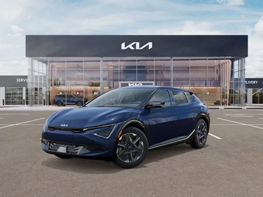 2025 Kia EV6 Light photo 1
