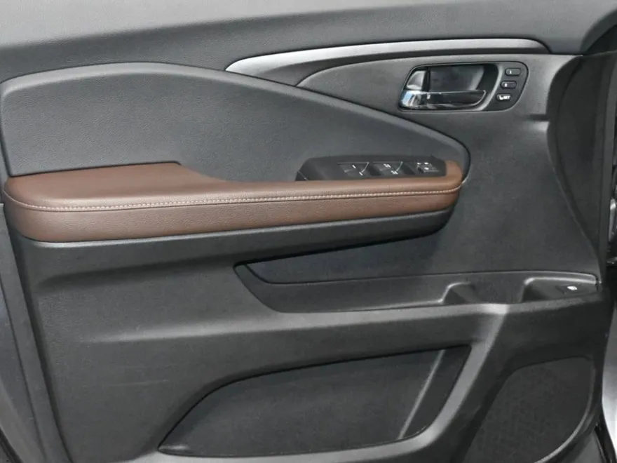 2024 Honda Ridgeline RTL photo 1