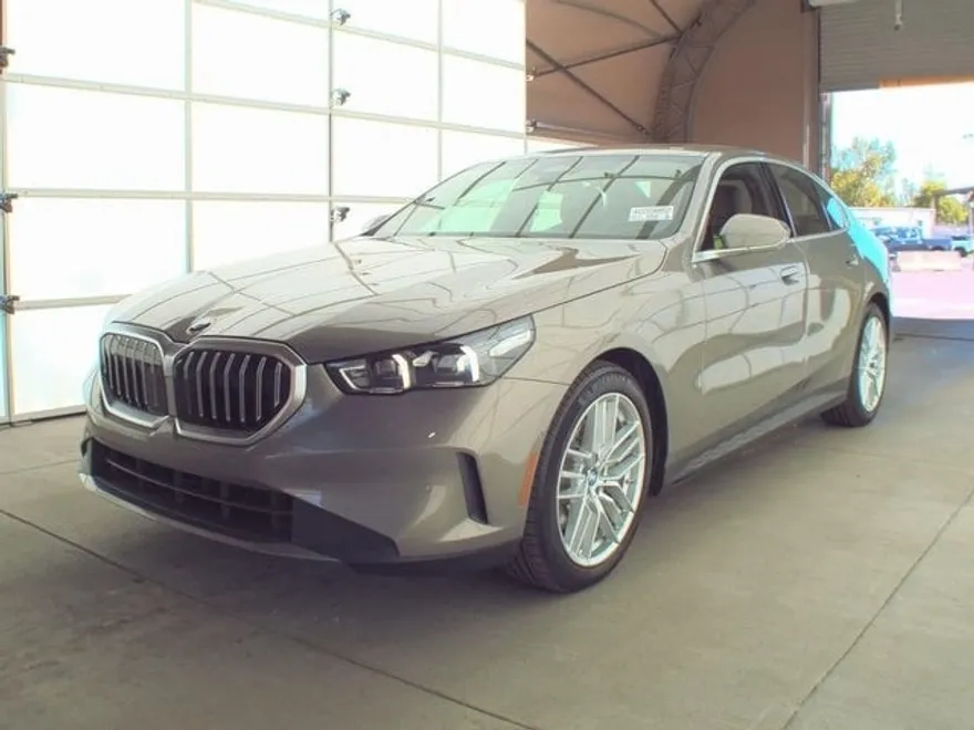 2025 Bmw 540i xDrive photo 1
