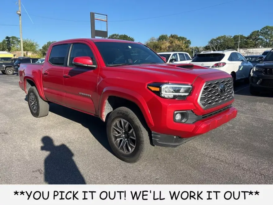 2023 Toyota Tacoma SR V6 photo 1