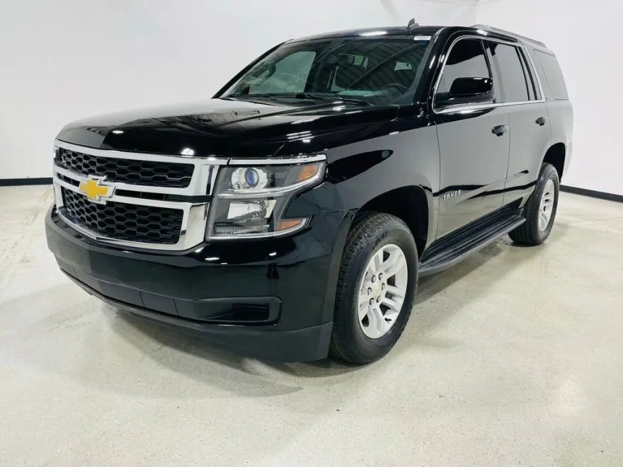 2015 Chevrolet Tahoe LS photo 1