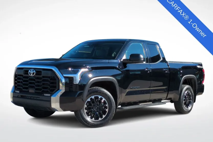 2023 Toyota Tundra SR5 photo 1