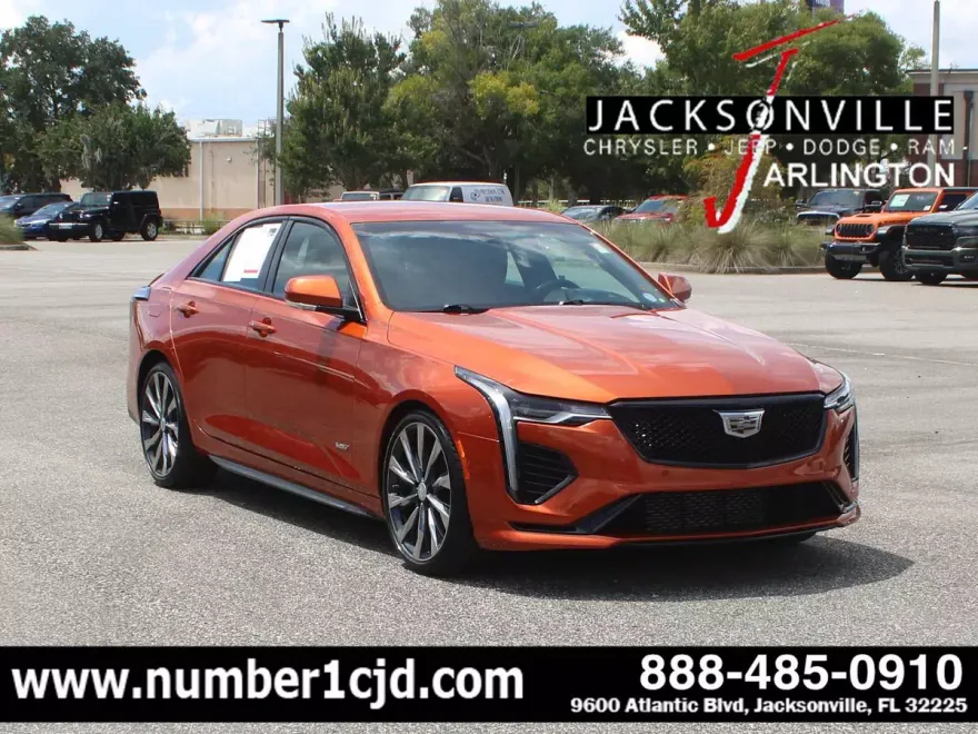 2022 Cadillac CT4 photo 1