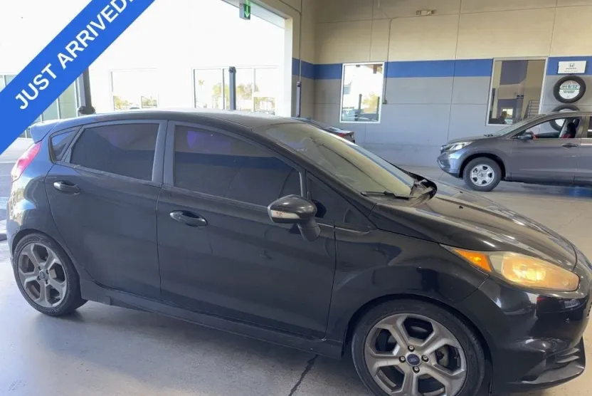 2018 Ford Fiesta ST photo 1