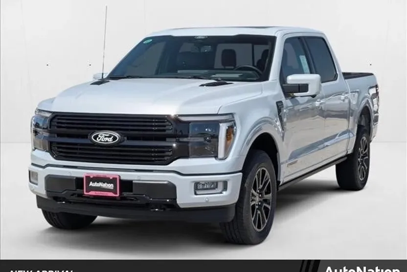 2025 Ford F-150 Platinum photo 1