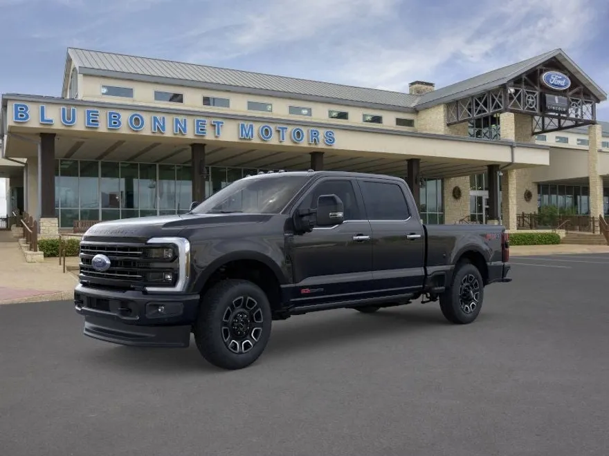 2025 Ford F-250 Platinum photo 1