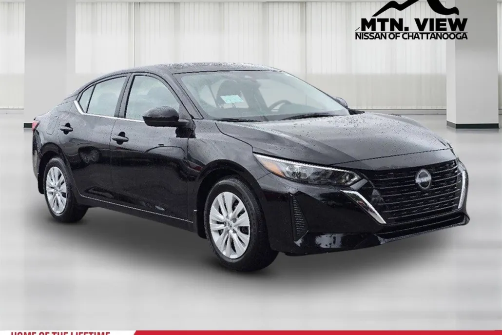 2025 Nissan Sentra S photo 1