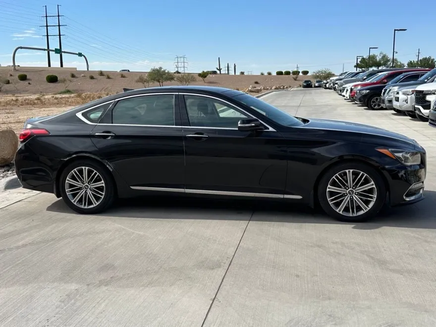 2019 Genesis G80 3.8 photo 1