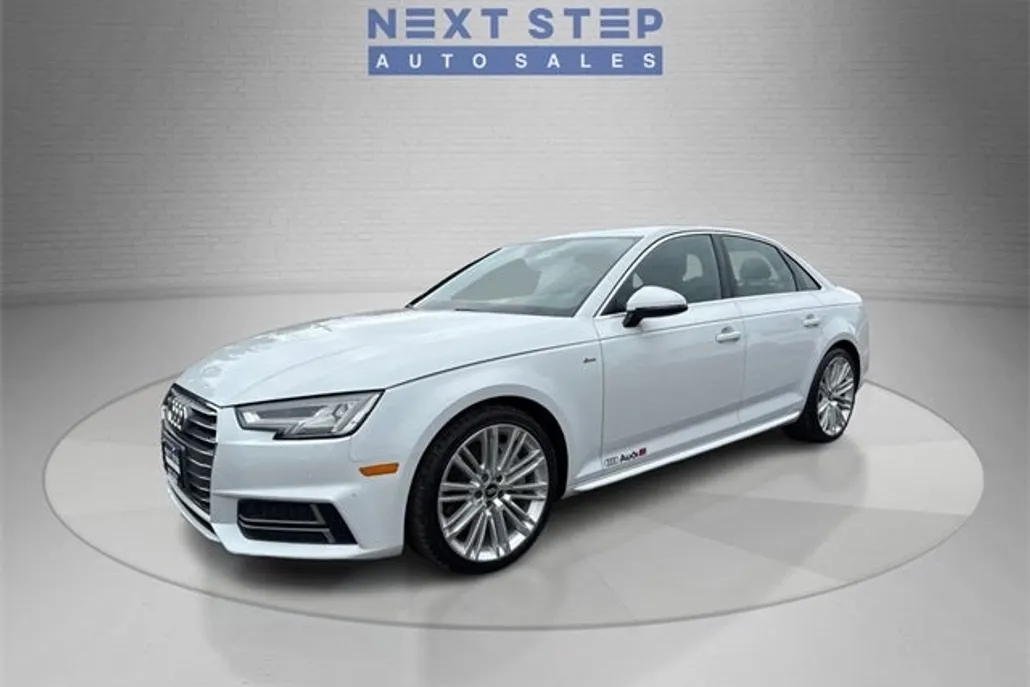 2018 Audi A4 2.0T Premium Plus Quattro photo 1