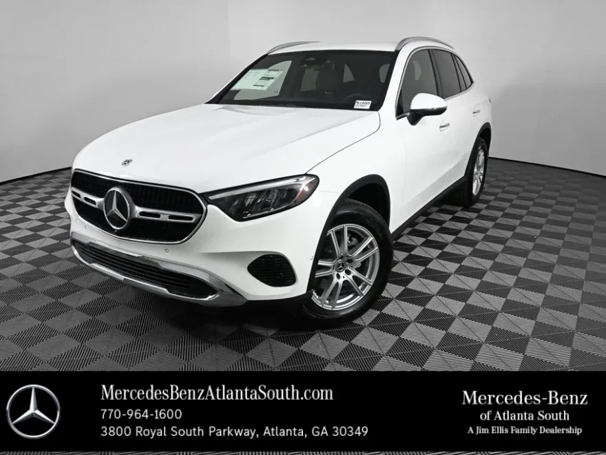 2025 Mercedes Benz GLC 300 4MATIC photo 1