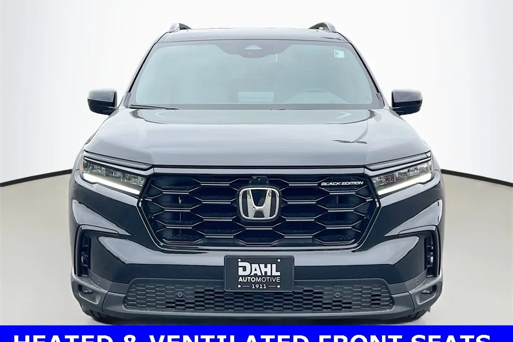 2025 Honda Pilot Black Edition photo 1