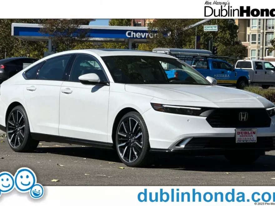 2025 Honda Accord Hybrid Touring photo 1