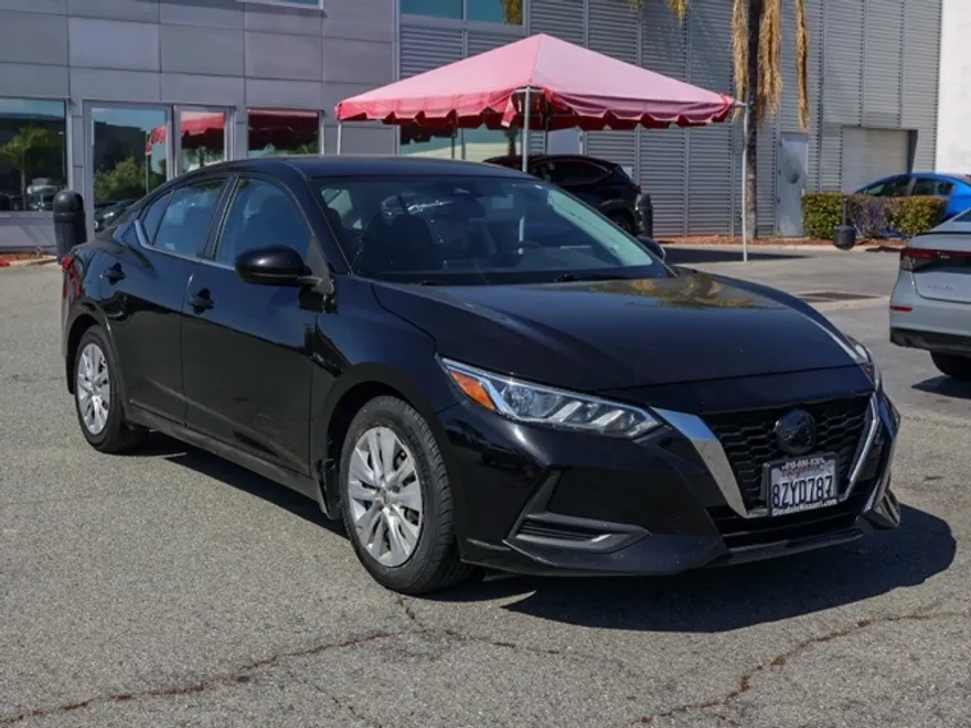 2022 Nissan Sentra S photo 1