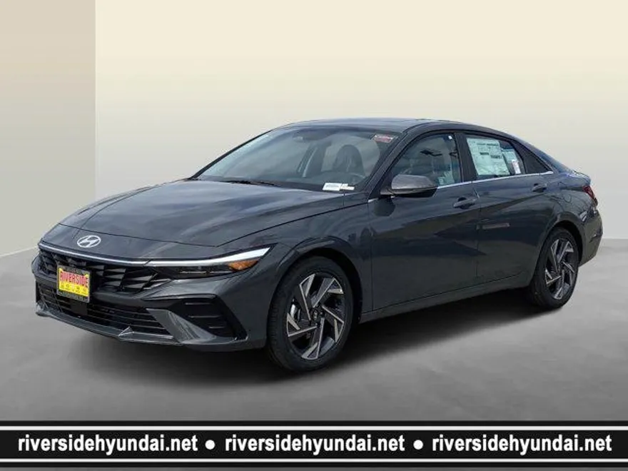 2025 Hyundai Elantra Limited photo 1