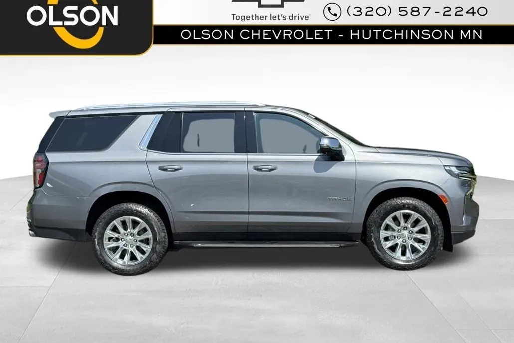2022 Chevrolet Tahoe Premier photo 1