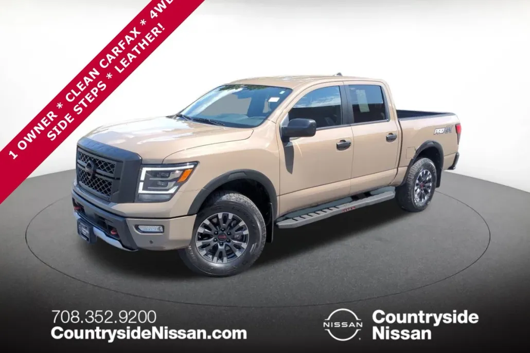 2024 Nissan Titan PRO-4X photo 1