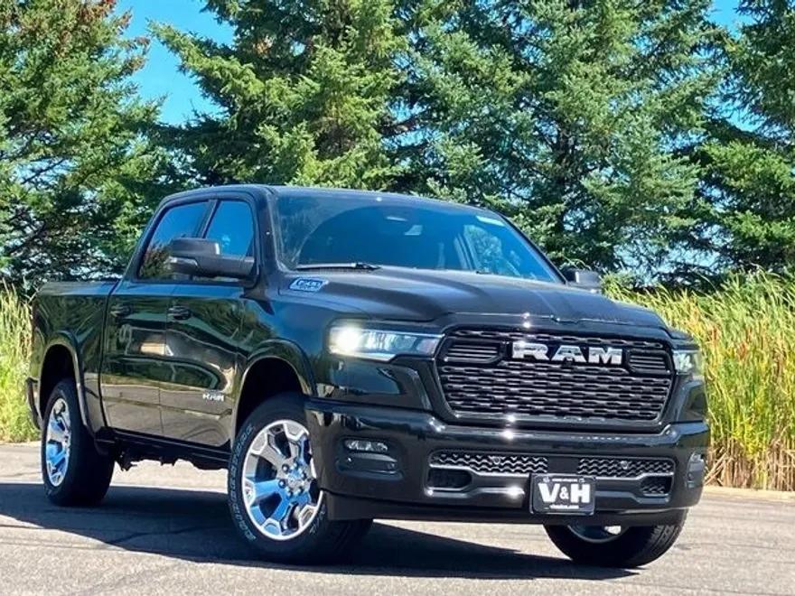 2025 Ram 1500 Big Horn photo 1