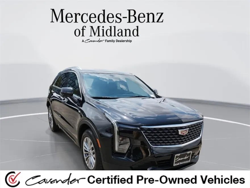 2024 Cadillac XT4 Premium Luxury photo 1