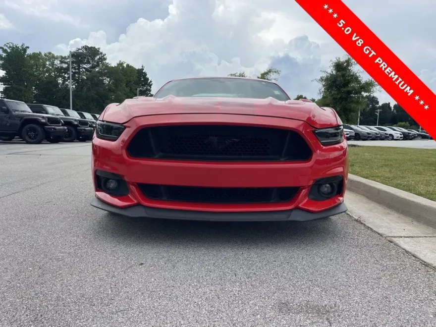 2017 Ford Mustang GT Premium photo 1