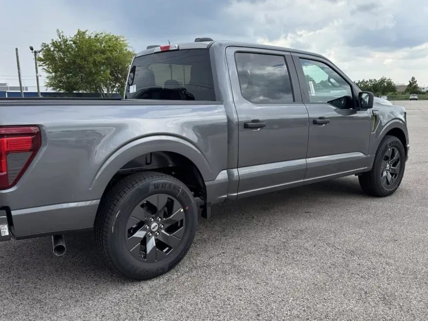 2025 Ford F-150 STX photo 1