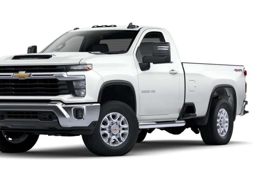 2025 Chevrolet Silverado 3500HD LT photo 1