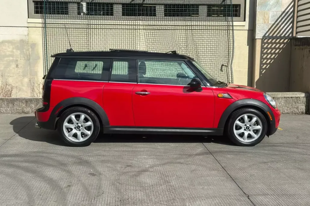 2009 Mini Clubman Base photo 1