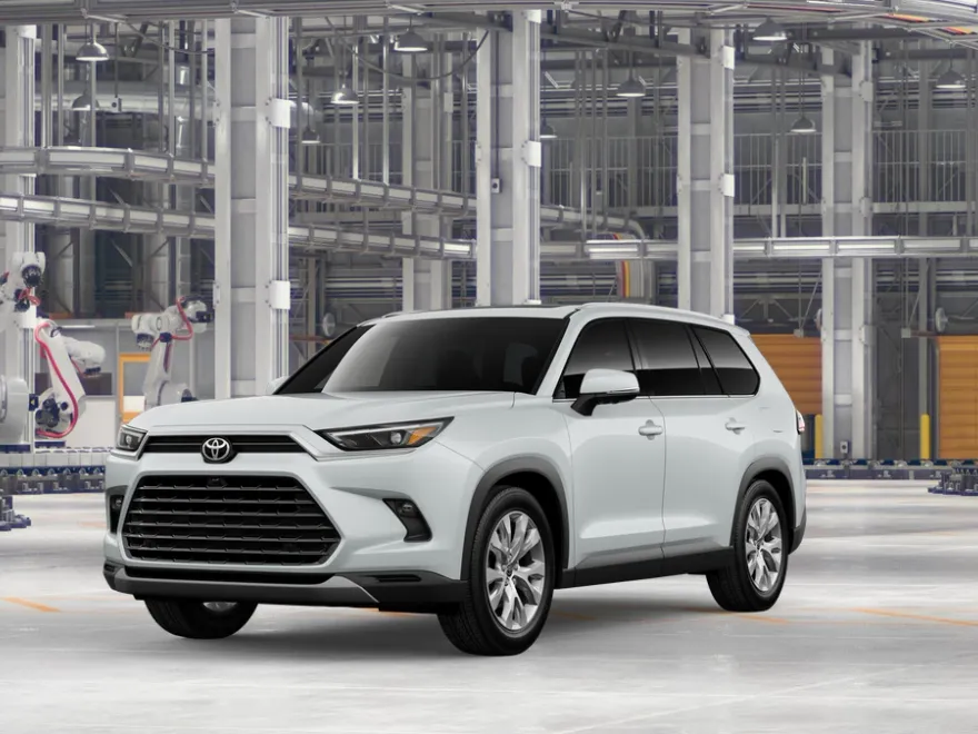 2026 Toyota Highlander Hybrid Limited photo 1
