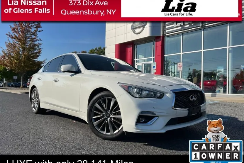 2022 Infiniti Q50 LUXE AWD photo 1