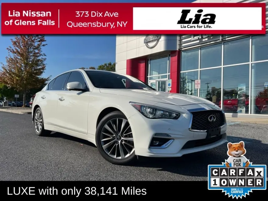 2022 Infiniti Q50 LUXE AWD photo 1
