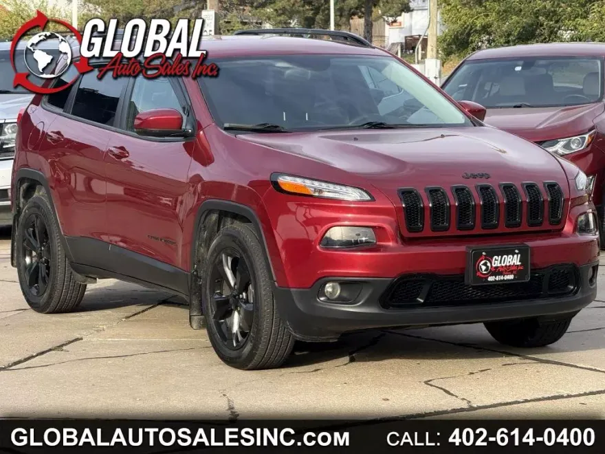 2017 Jeep Cherokee Limited photo 1