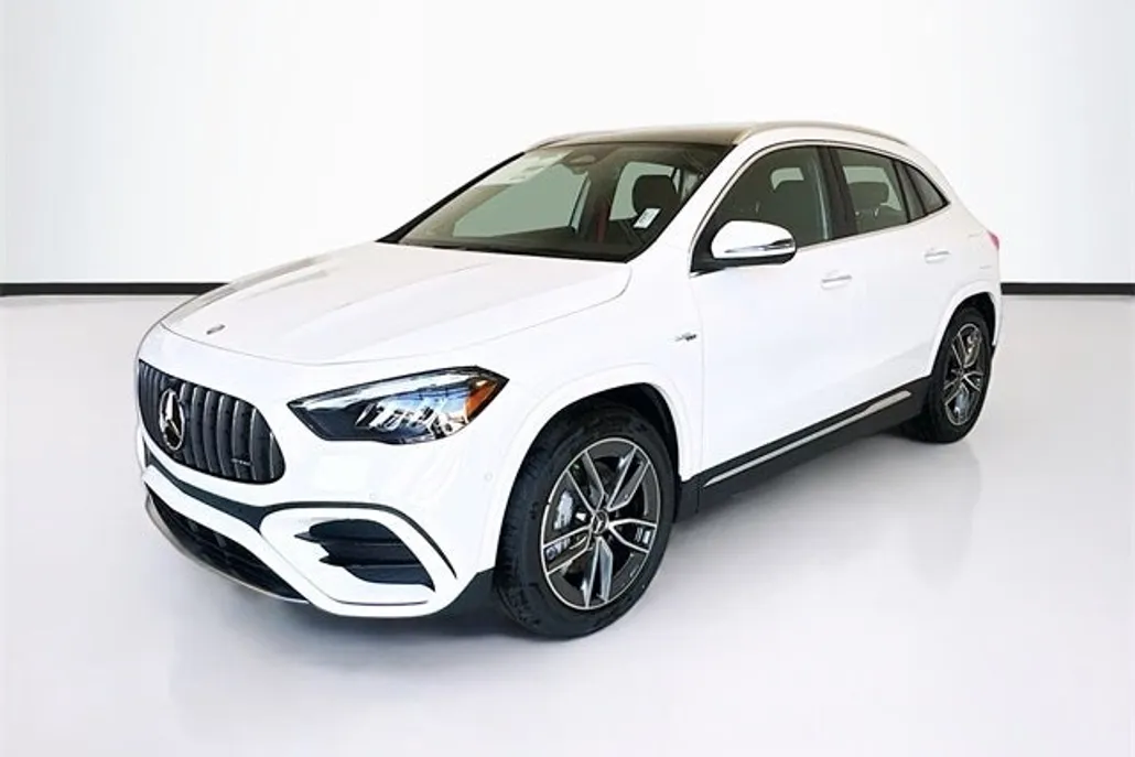2025 Mercedes Benz GLA 35 AMG 4MATIC photo 1