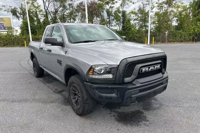 2022 Ram 1500 Classic SLT photo 1