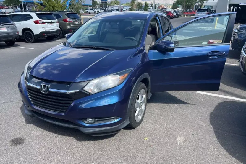 2016 Honda HR-V EX-L photo 1