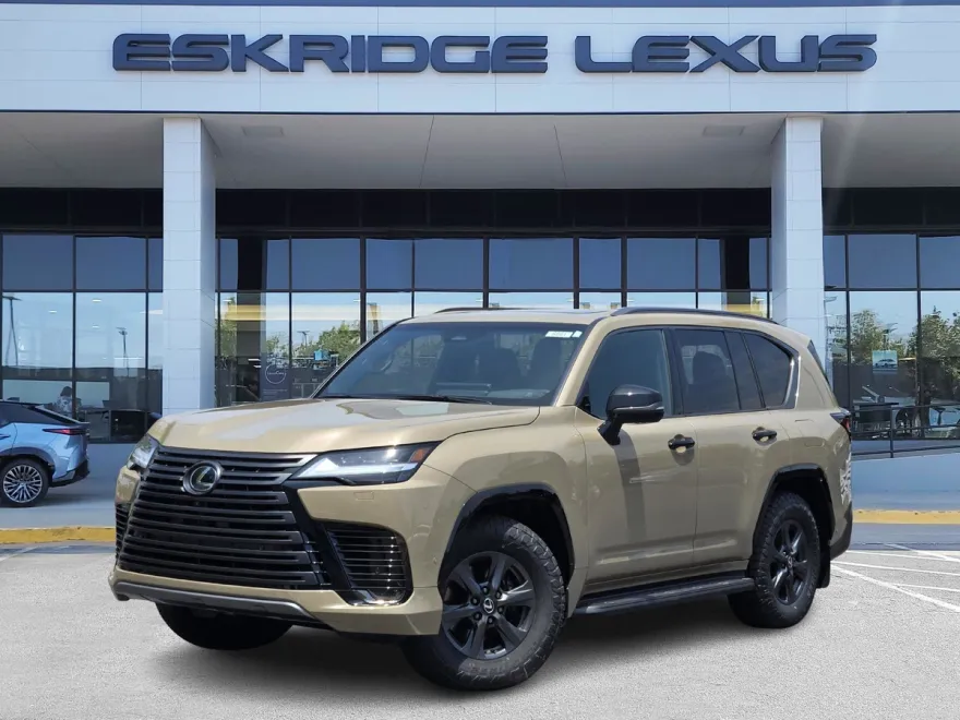 2025 Lexus LX photo 1