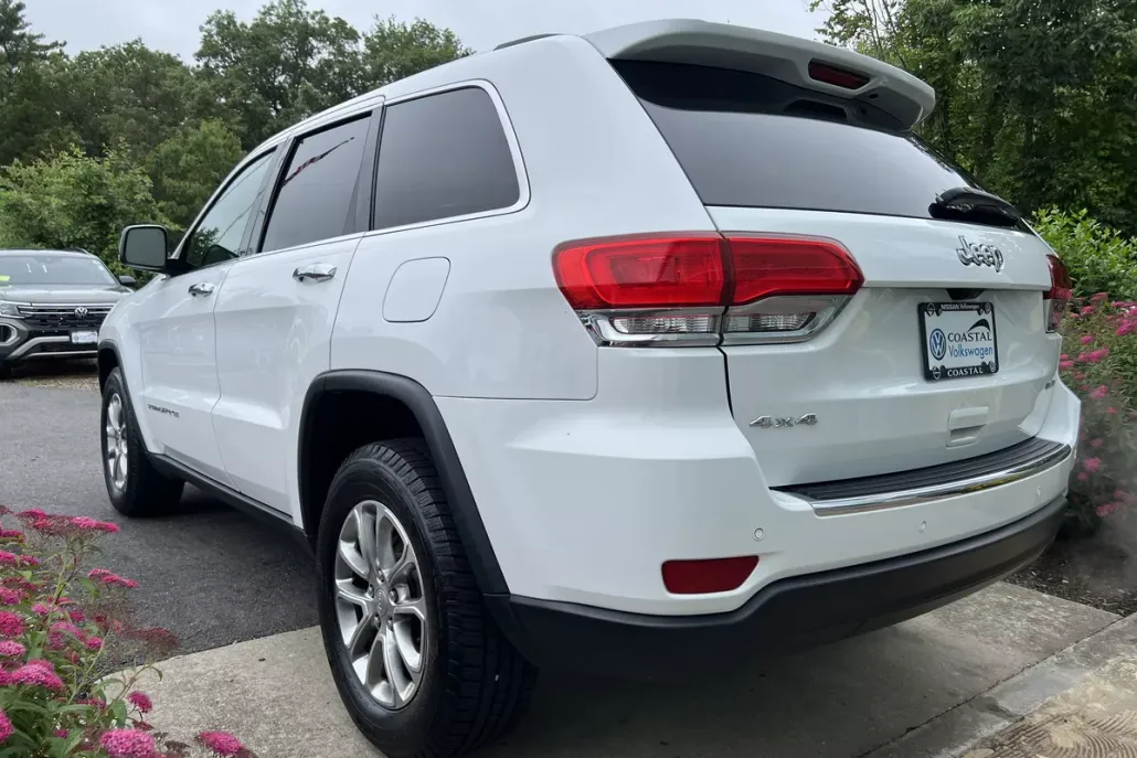 2016 Jeep Grand Cherokee Limited photo 1