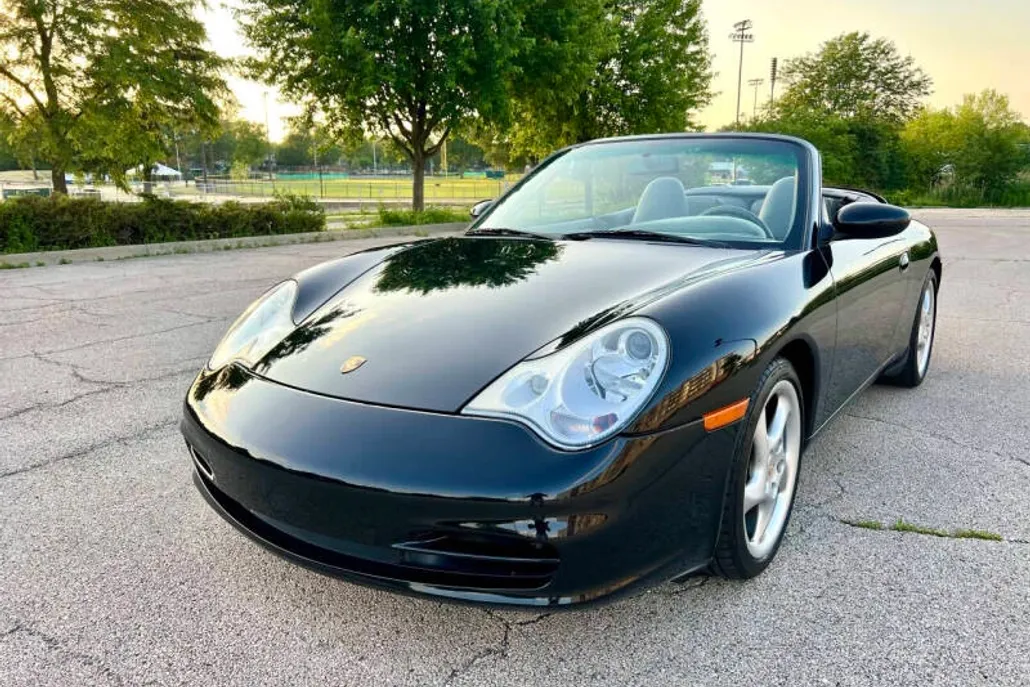 2003 Porsche 911 Cabriolet photo 1