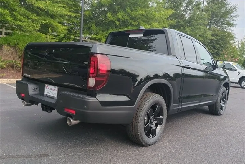 2025 Honda Ridgeline Black Edition photo 1