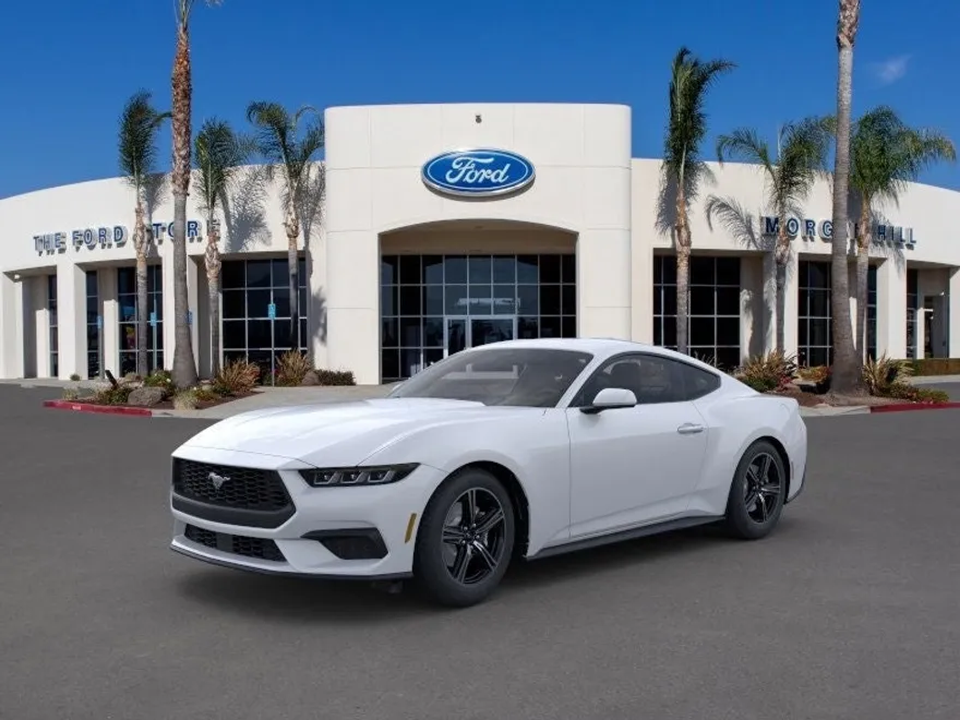 2025 Ford Mustang EcoBoost photo 1