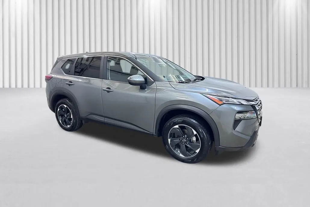 2024 Nissan Rogue SV AWD photo 1