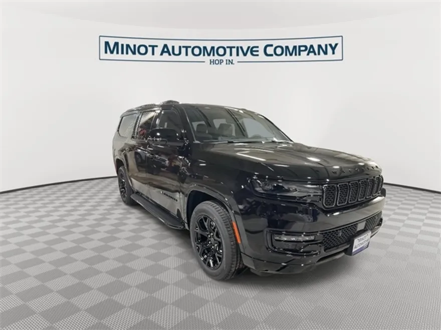 2025 Jeep Wagoneer L Series II Carbide photo 1