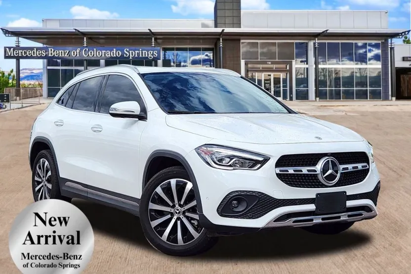 2021 Mercedes Benz GLA 250 4MATIC photo 1