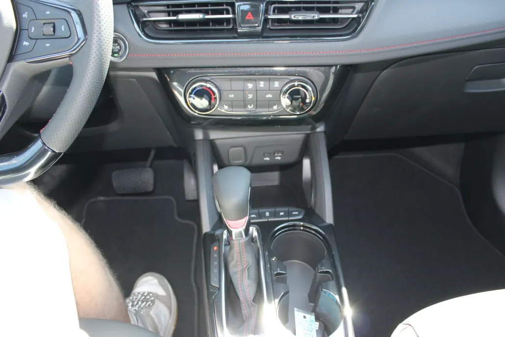 2026 Chevrolet Trailblazer RS photo 1